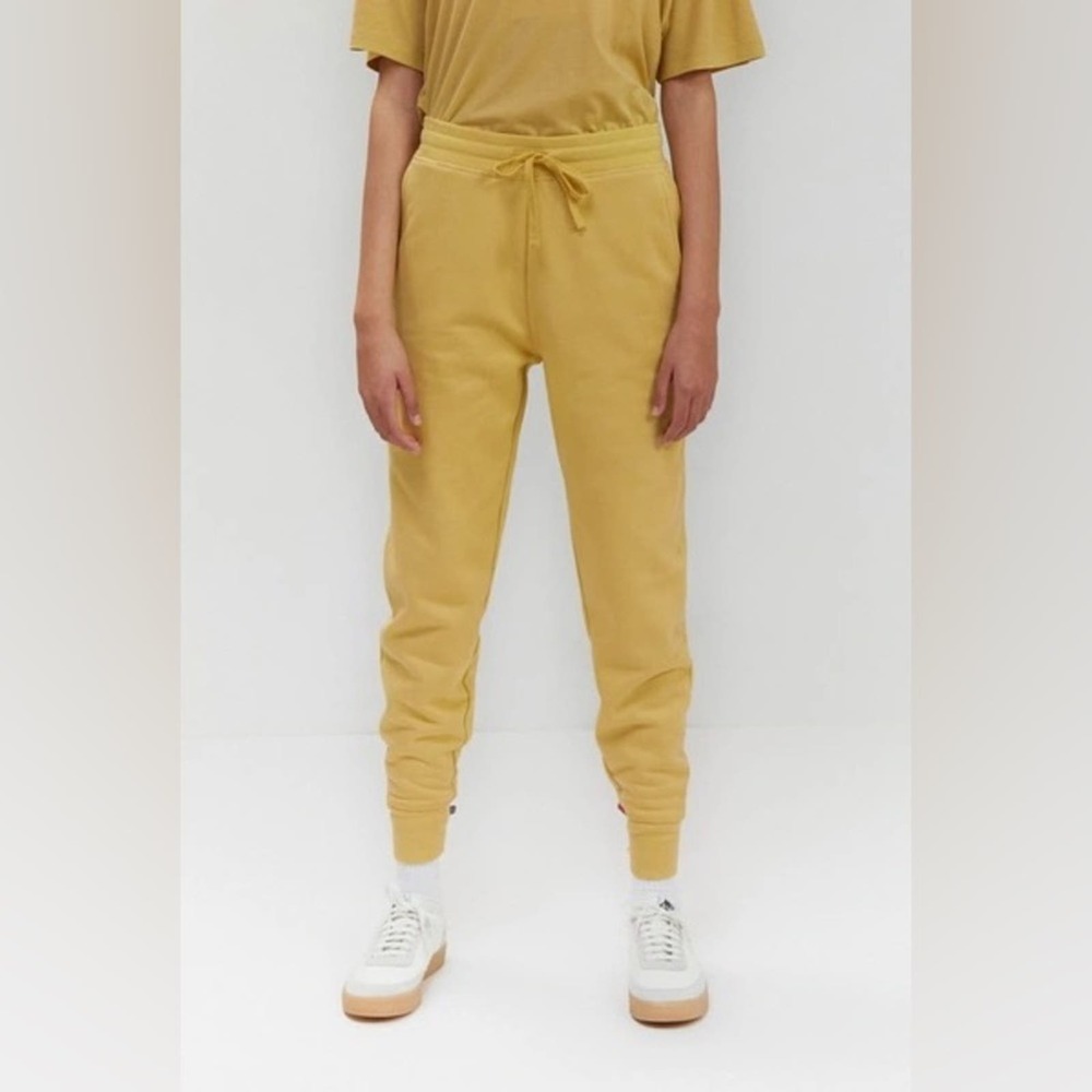 Girlfriend Collective Bamboo 50/50 Relaxed Fit Joggers Yellow sz 2